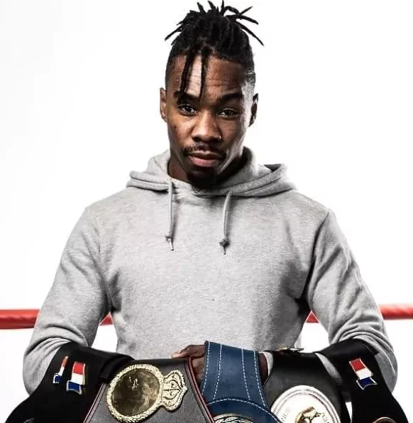 Elie Konki est venu 1 semaine en début de préparation sur nôtre camp entrainement d'Elite Forme . Préparation physique et détermination ont éclairé cette semaine. Nous l'accompagnons avec plaisir pour son combat le 15 mars 2025 a Palais des Sports de Caen .